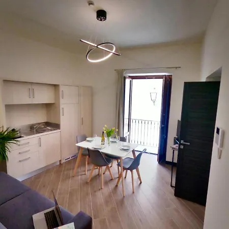 Lägenhet Ponticello Palermo